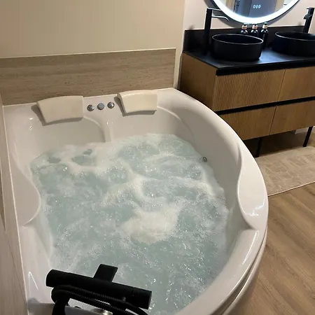 Διαμέρισμα La Parenthese Dunkerquoise - Appt Luxe, Balneo, Jardin Et Garages Avec Chargeur Vh Electrique *