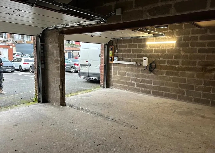 Apartmán La Parenthese Dunkerquoise - Appt Luxe, Balneo, Jardin Et Garages Avec Chargeur Vh Electrique