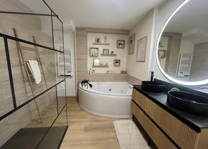 Apartmán La Parenthese Dunkerquoise - Appt Luxe, Balneo, Jardin Et Garages Avec Chargeur Vh Electrique *
